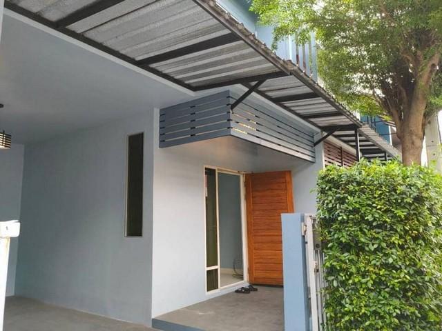 ให้เช่าทาวโฮม 2 ชั้น 18 ตร.ว. เดอะคัลเลอร์ 2 อารียาลาดปลาเค้า ใกล้เกษตรนวมินร์ , เลียบทางด่วน