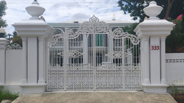 บ้าน บ้านหรู พัฒนาการ ศรีนครินทร์ พระราม 9 4นอน 80000000 THB ใกล้ มหาวิทยาลัยนานาชาติ Stamford สภาพดี คฤหาสน์หรูที่ตกแต่งพร้อมอยู่ได้ทันที