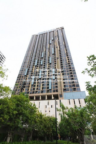 คอนโดมิเนียม OKA HAUS Sukhumvit 36 พื้นที่ =  30 sq.m. 1 ห้องนอน 18000 B. ราคาจับต้องได้ กรุงเทพ