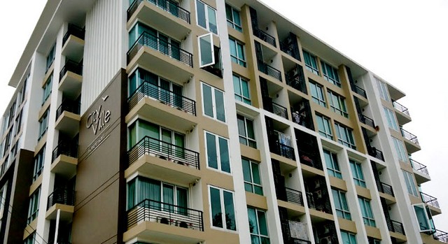 คอนโดฯ The Ville Kasetsart 2700000 บาท 1BEDROOM1Bathroom 32 ตร.-ม. ไม่ไกลจาก ม.เกษตร เข้าออกได้หลายทาง อยู่ตรงข้าม ม.เกษตรศาสตร์ (ถูกที่สุดในตลาด และโอนฟรี)