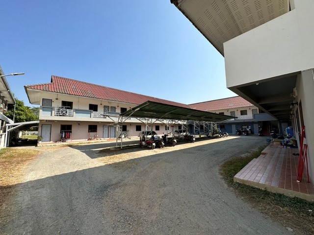 หอพัก 2 ชั้น เดินทางสะดวก ผู้เช่าเต็ม โซนแม่โจ้สันทราย