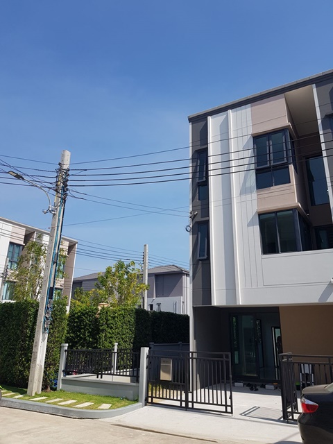 เฟอร์ตรงปก! พหลโยธิน วิภาวดี หลังริม 7-11 300 เมตร 3นอน  รถไฟฟ้าสายสีเขียว BTSคปอ. 700ม. ให้เช่า ทาวน์โฮม 3 ชั้น  3น้ำ 