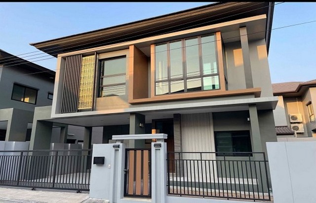 ให้เช่าบ้านหรู The Masters ศรีราชา 4 นอน พร้อมสระว่ายน้ำ & ฟิตเนส TP-H1599