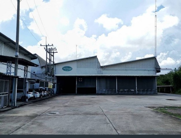 เช่าโกดังติดถนนบางนาตราด ตำบลบางวัว  อำเภอบางประกง  จังหวัดฉะเชิงเทรา
