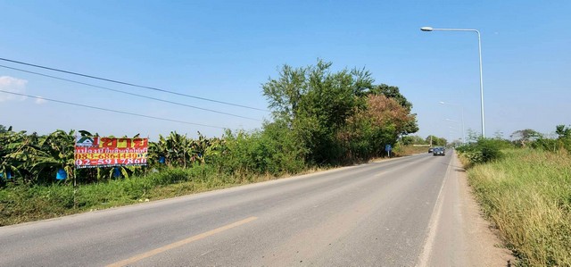 รหัส  N16575 ขาย ที่ดิน - 14500000 บาท.  22 ไร่ 1 NGAN 84 ตารางวา ใกล้ ใกล้แหล่งชุมชนมากมาย ใกล้โรงเรียนบ้านคลองห้า(ราษฎร์บำรุง) ใกล้วัดใหม่เทพนิมิตร ร้านอาหาร ร้านสะดวกซื้อ ปั๊มน้ำมัน เดินทางสดวกสบาย