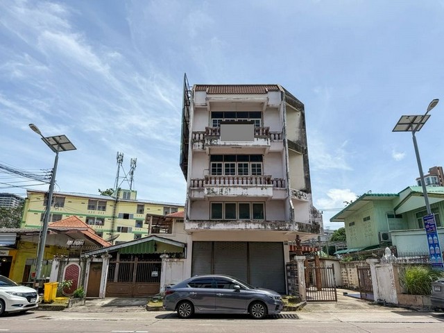 ทำเลทอง! ใกล้อัสสัมชัญ สุขุมวิท อาคารพาณิชย์ ทำเลเศรษฐกิจ ศรีราชา TP-C1606