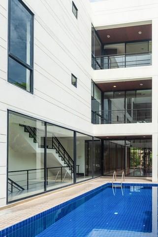 ให้เช่าบ้านเดี่ยว 4 ชั้น 750 ตร.ม. ย่านอารีย์ พญาไท เหมาะพักอาศัยหรือโฮมออฟฟิศ ใกล้ BTS อารีย์