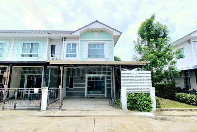 ลดราคา ทาวน์โฮม โมดิ วิลล่า รังสิต คลอง 7 หลังริม พร้อมอยู่ 