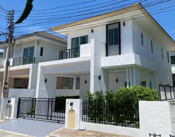 เดอะวิสต้า ศรีราชา เก้ากิโล-เขาน้ำซับ บ้านรีโนเวทใหม่ พร้อมอยู่ ทำเลดี TP-H1615