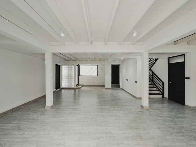 P1117 ให้เช่า ขาย บ้านเดี่ยว ซอยพัฒนาการ 12 ใกล้ทางด่วน เอกมัย ทองหล่อ บ้าน renovate ใหม่ ทั้งหลัง พื้นที่โปร่ง สบาย เหมาะทำออฟฟิศขนาดเล็ก