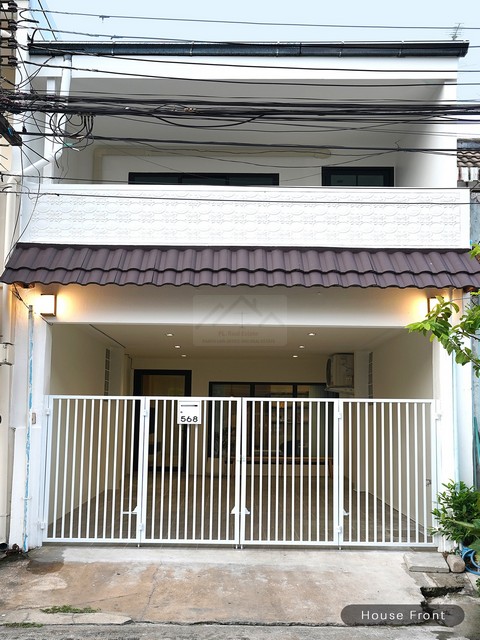 ให้เช่าทาวน์โฮม 2 ชั้นย่านรัชดา ห้วยขวาง 3 ห้องนอน หมู่บ้านอยู่เจริญ 29 ซอยรัชดา 18 เฟอร์พร้อมอยู่