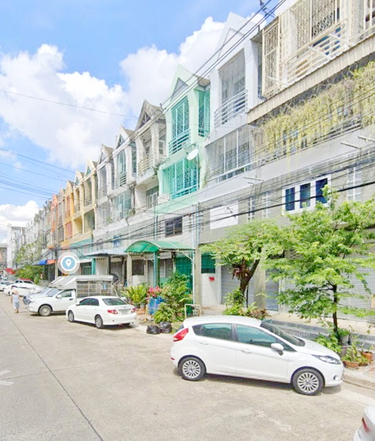 เทคนิคมีนบุรี 1.5 กม. รามคำแหง 171-182 .ให้เช่าทาวน์เฮาส์ 2 ชั้น 20 ตร.วา.160 ตร.ม.MRTมีนพัฒนา 1.2กม 3 นอน 3 น้ำ ตลาดน้ำขวัญเรียม 1.3 กม.