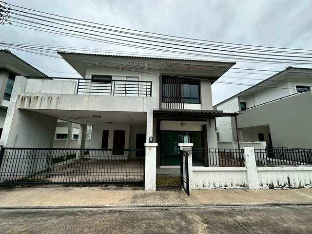 ขายบ้านหรู The Complete Sriracha 3 ห้องนอน 3 ห้องน้ำ ทำเลดี ใกล้ J-PARK TP-H1627