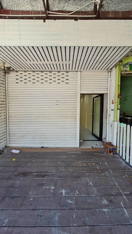 อาคารพาณิชย์ 4 ชั้นครึ่ง ติดถนนใหญ่ประชาอุทิศ95 มีชั้นลอยที่ต่อเติมเต็ม  เดินทางสะดวก ใกล้แยกครุใน    ZTK270