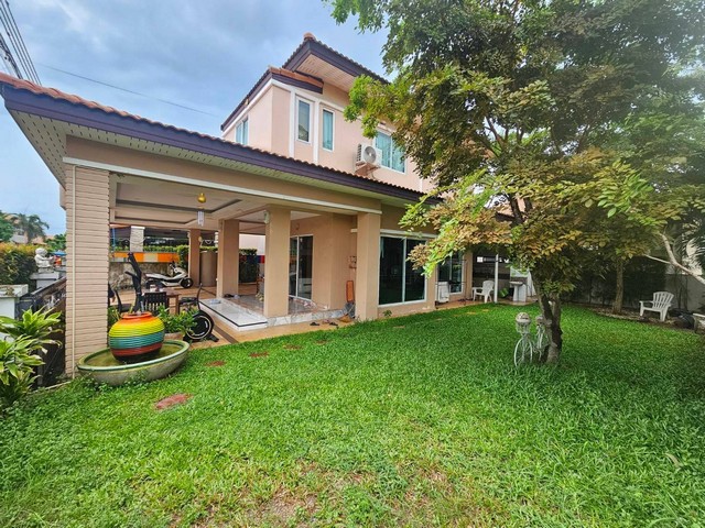 ขายบ้านเดี่ยว 2 ชั้น หมู่บ้าน TW.ปาร์ควิว พรประภานิมิต 7 อำเภอบางละมุง  จังหวัดชลบุรี