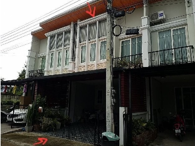 ขายทาวน์เฮ้าส์มือสอง เขตประเวศ กรุงเทพฯ โครงการ โกลเด้นทาวน์ บางนา-สวนหลวง