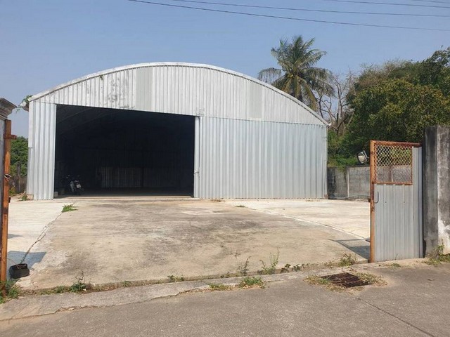 ให้เช่าโกดัง ราคาดี ศรีราชา ทำเลดี ใกล้สุขุมวิท เหมาะเก็บสินค้า TP-F1680