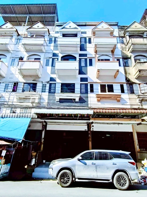 เปิดซิง ย่านบางแค ทำเลติดถนนใหญ่ MRTหลักสอง 1.6กม.ให้เช่าอาคารพาณิชย์ 4.5 ชั้น+ ชั้นลอย 18 ตร.วา. 288ตร.ม. เดอะมอลล์ บางแค 1.7 กม.