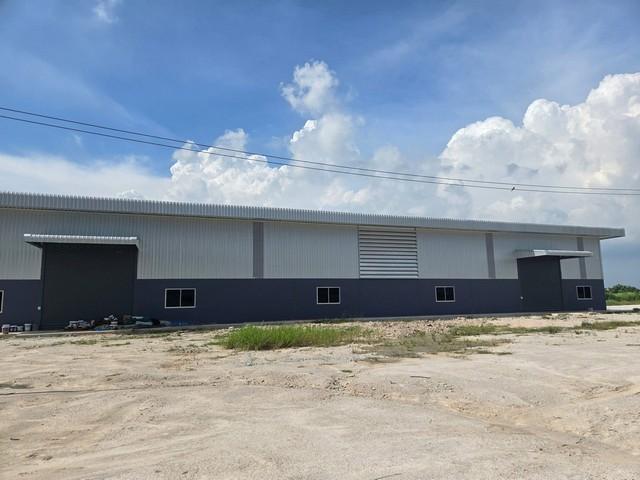 ขายโรงงาน เนื้อที่ 2 ไร่ โกดังพื้นที่ 950 ตร.ม. ไฟฟ้า 3 เฟส 250 KVA ต.หนองบอนแดง อ.บ้านบึง