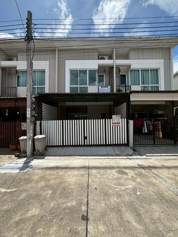 ขายทาวส์เฮ้าส์สองชั้นโครงการCitysense เพชรเกษม69 รีโนเวตพร้อมอยู่ ราคาถูกสุดในโครงการฯ