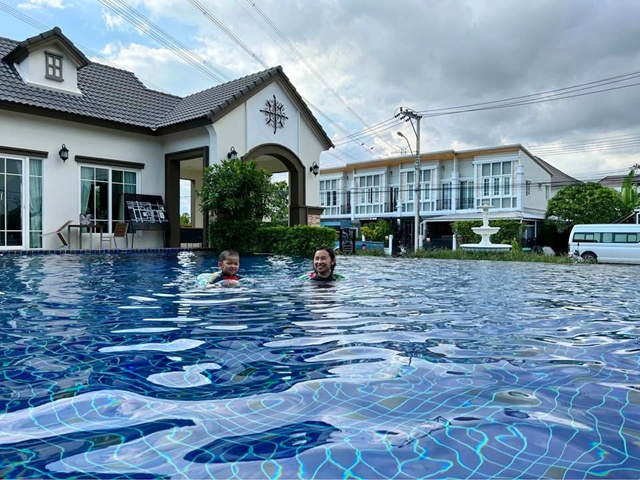 บางนา-สวนหลวง โครงการหรูมีส่วนกลาง เมกกะบางนา ให้เช่าบ้านทาวน์เฮาส์ 2 ชั้น 3 นอน ตลาดราชพฤกษ์ 2.3 กม.ถ.กาญจนาภิเษก