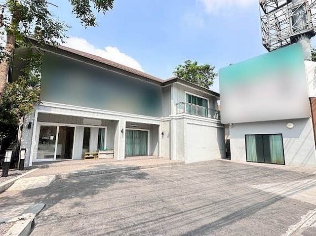 HR2854ขายและให้เช่าบ้านเดี่ยวหลังใหญ่ ย่านนาคนิวาส ใกล้โฮมโปร รามอินทรา เดินทางสะดวกใกล้เลียบด่วนรามอินทรา