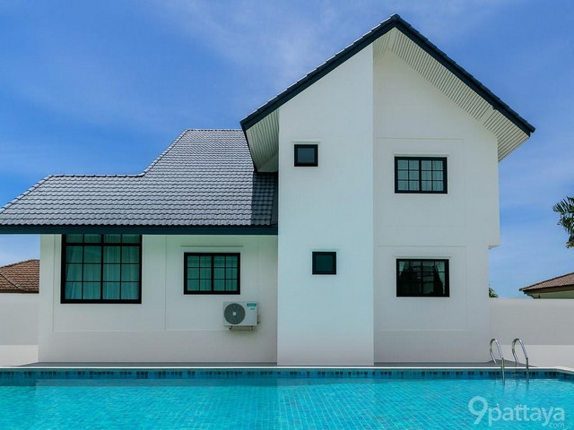 P1198 ขาย หมู่บ้านพัทยาปาร์คฮิลล์ หนองใหญ่ 2 ซอยหนองใหญ่ นาเกลือ อ.บางละมุง จ.ชลบุรี หลังริม พร้อมสระว่ายน้ำ  