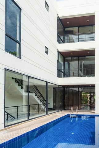 ให้เช่าอาคาร4ชั้น 750ตร.ม.ใจกลางอารีย์พญาไทสะพานควายพระรามที่6พร้อมสระส่วนตัวเหมาะอยู่อาศัยและทำโฮมออฟฟิศสปาคลีนิคโฮลเทล 