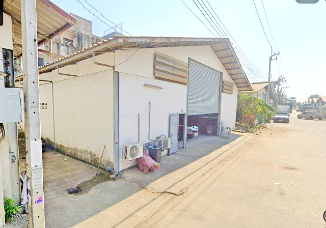 รพ.บางปะกอก 8 440 ม. แม็คโคร บางบอน 3.5 กม.ให้เช่าโกดังสินค้า ออฟฟิศ 280 ตร.ม. 1 ออฟฟิศ 2 น้ำ  ซ.เอกชัย 89-95 แถวบางแค ถ.เอกชัย พระราม 2