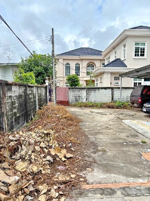 BTS อารีย์ 990 ม. ให้เช่าที่ดิน พร้อมบ้าน  84 ตร.วา.340 ตร.ม. ราคาถูก  BTS สะพานควาย 1.3 กม.  2นอน 1น้ำ 