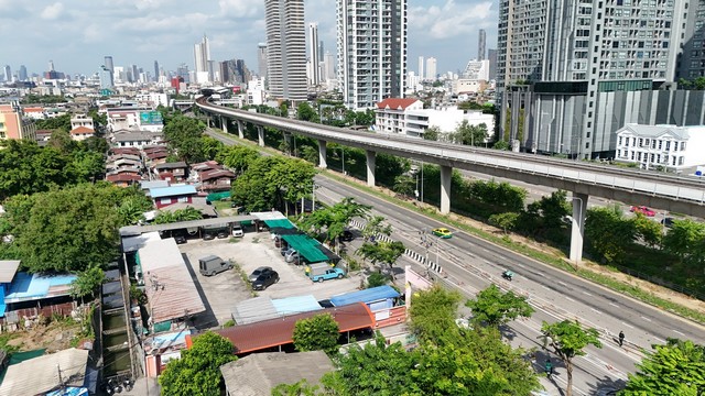 ที่ดินทำเลทอง ติดถนนใหญ่ ใกล้เดอะมอลล์ท่าพระ โอกาสหายาก แปลงสวย ถมแล้ว พร้อมพัฒนา ทำเลศักยภาพสูง