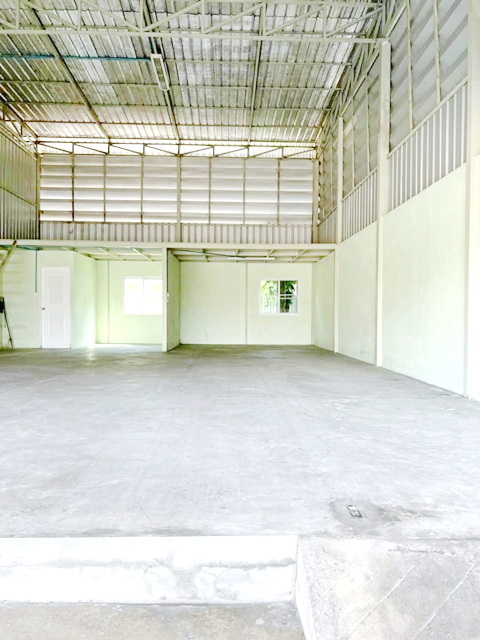 MRT หลักสอง 1.6 กม.ให้เช่าโกดัง หลังมุม บางแค เพชรเกษม 150ตร.ม. ริมถ.กาญจนาภิเษก รร.บางแค 1.3 กม. มีห้องน้ำส่วนตัว ที่จอดรถกว้างขวาง