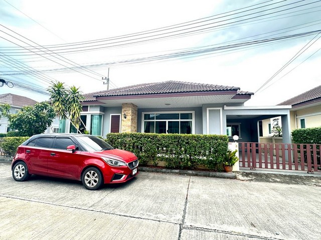 บ้านเดี่ยวชั้นเดียว ให้เช่าพร้อมเฟอร์ครบใกล้อมตะชลบุรี ตำบลหนองหงษ์ Phan Thong 