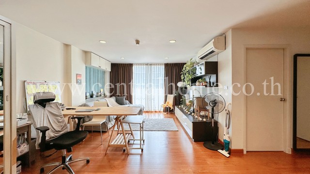 ขายด่วน คอนโด เซ็นทริค ซีน อารีย์ 2 เฟอร์ครบพร้อมอยู่ ใกล้ BTS อารีย์