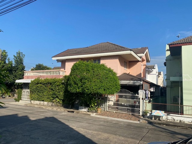 ขายด่วนบ้านเดี่ยว 2 ชั้น บ้านพนาสนธิ์ การ์เด้นโฮม1 แขวงสามวาตะวันตก เขตคลองสามวา กรุงเทพ