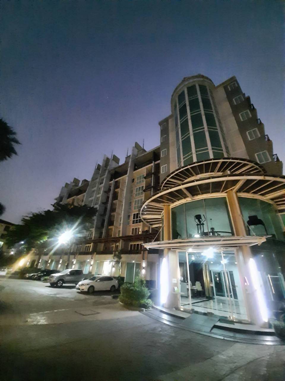 ขายคอนโด Le Champs Condo ย่านลาดพร้าว วังทองหลาง กุรงเทพมหานคร